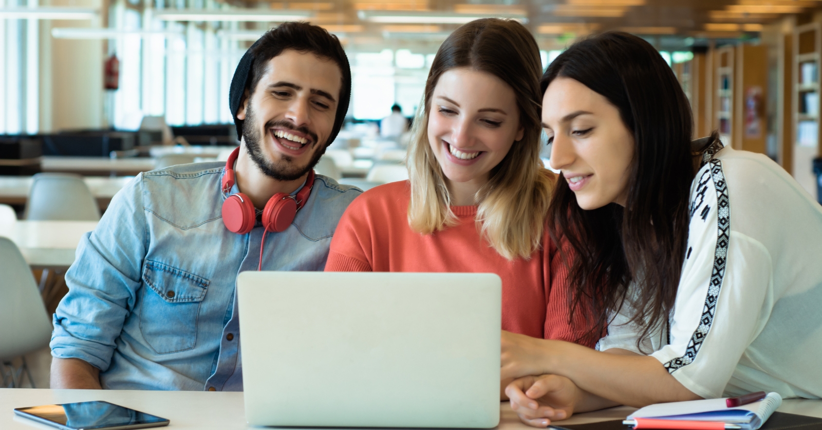 Proyecto OMAP: Mapa virtual inteligente para estudiantes universitarios Kevin Campos